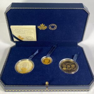 ชุดเหรียญทองคำ รัชกาลที่ 9 หลังตรา ภปร ทรงเจริญพระชนมพรรษา 88 พรรษา ออกปี 2558